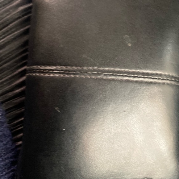 LONGCHAMP BLACK VNTG RARE ZIP-AROUND SLIM Wallet LUX GUC - Picture 4 of 14